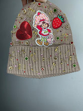 Load image into Gallery viewer, Reversible, junk beanie ￼

